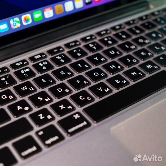 Macbook Pro 13 2015 i5, 8 GB, 256 GB SSD