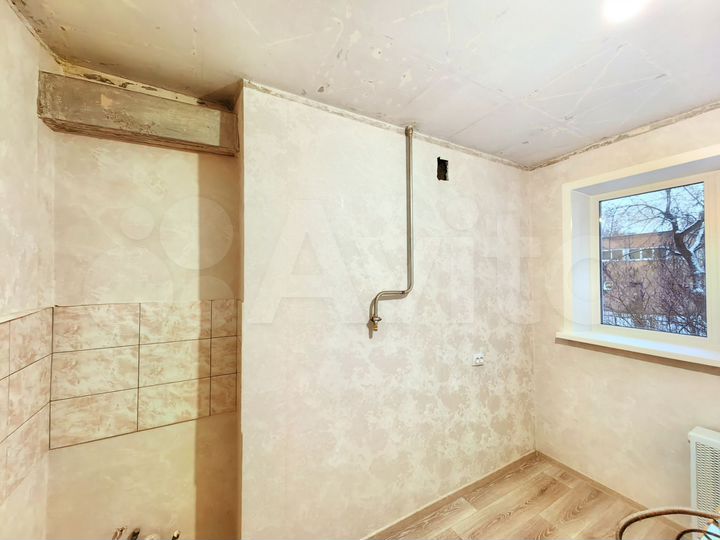 2-к. квартира, 44 м², 1/9 эт.