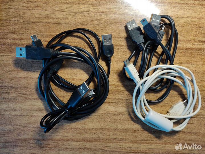 Различные кабели и переходники