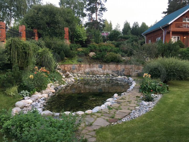 Коттедж 430 м² на участке 24 сот.