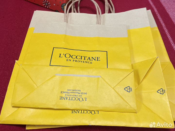 Коробка подарочная новогодняя, пакеты loccitane