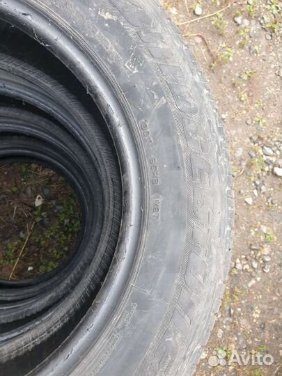 Bridgestone Dueler H/P 215/65 R16