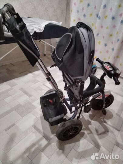 Трехколесный велосипед