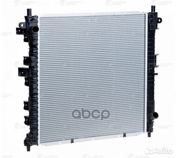 Радиатор двигателя LRc1750 luzar
