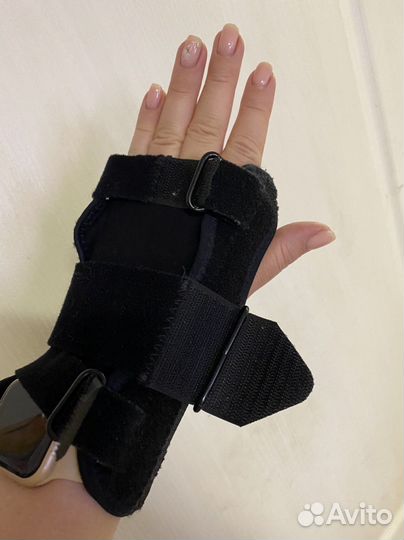 Бандаж компрессионный на лучезапястный сустав