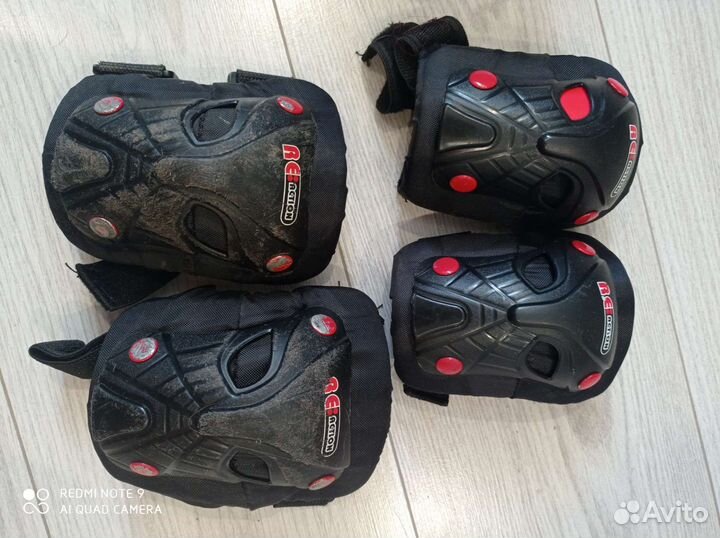 Детские ролики и защита щлем