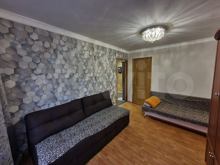 2-к. квартира, 40 м², 5/5 эт.
