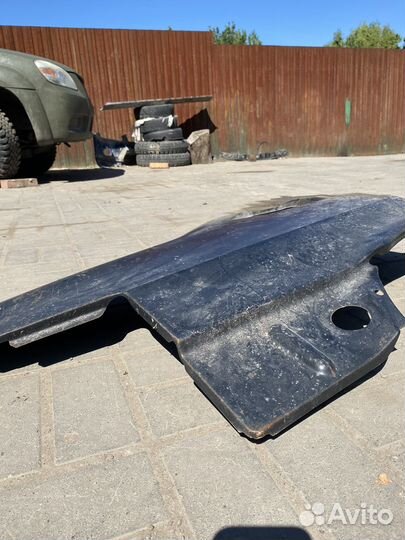 Крыло заднее правое ваз 21099