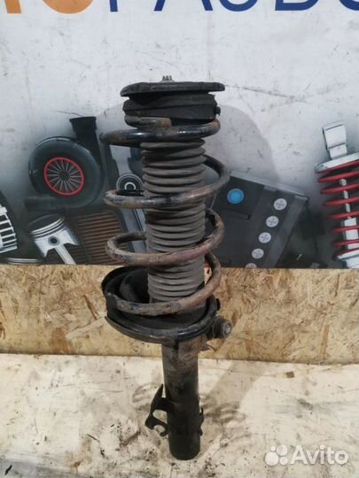 Амортизатор подвески передний правый Ford Focus 2