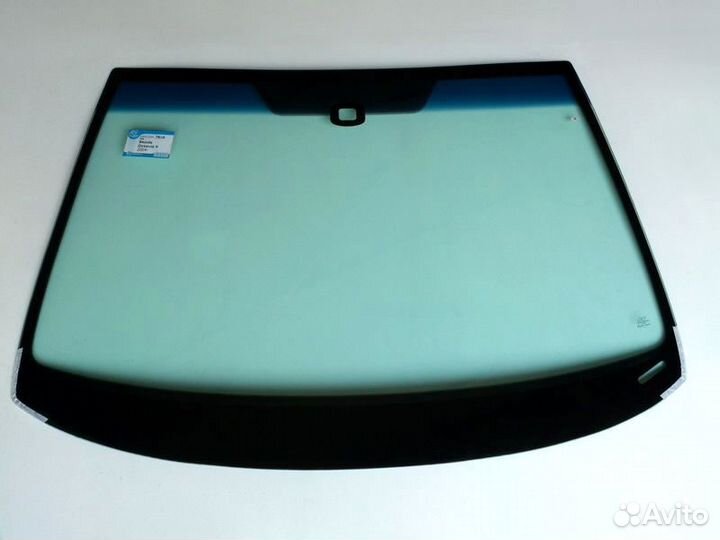 Лобовое стекло Skoda Octavia 2 Шкода Октавия 2004г