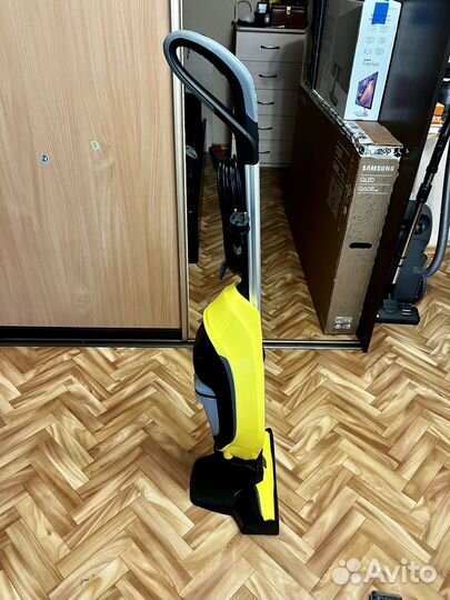 Мойка пола Karcher CF 5