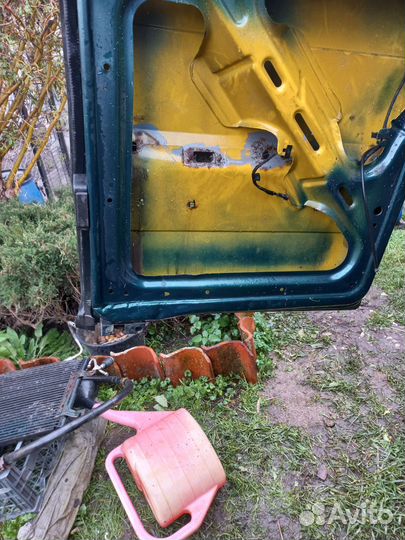 Задние распашные двери фольксваген т4