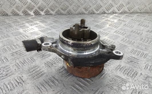 Насос вакуумный BMW 3 E90/E91 (1BL08KX01)