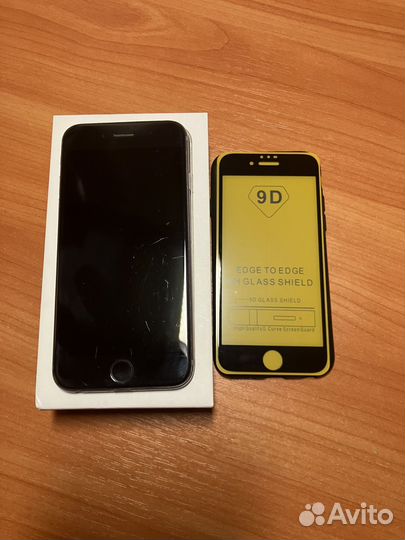 iPhone 6S, 32 ГБ