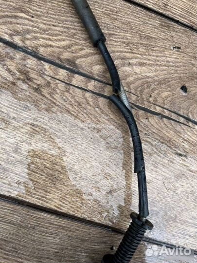 Трос газа Renault Laguna 2.0