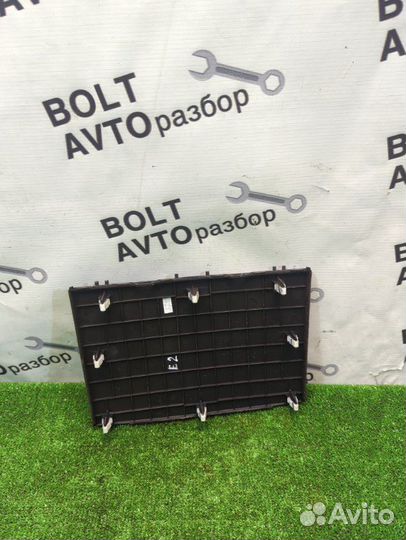 Накладка торпедо Kia Sorento XM D4HB