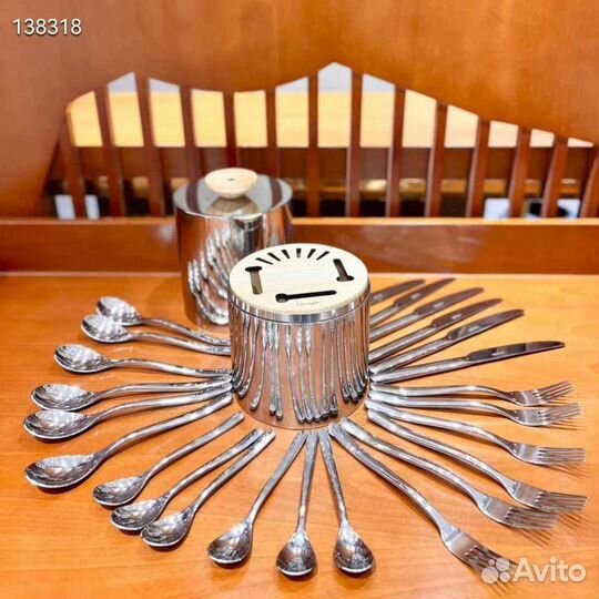 Столовые приборы 6 персон Christofle Essentiel