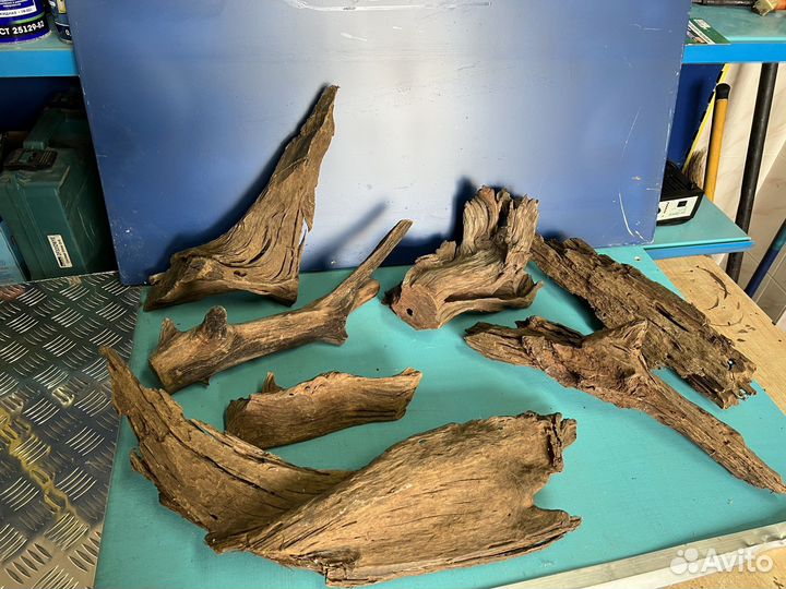 Товары для акварумов, коряги, лампы