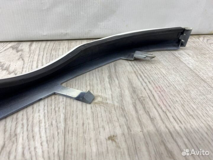 Накладка (планка) под фару правую BMW 3-Series (E4