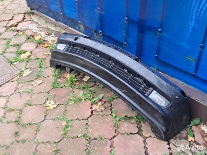 Бампер передний bmw e38
