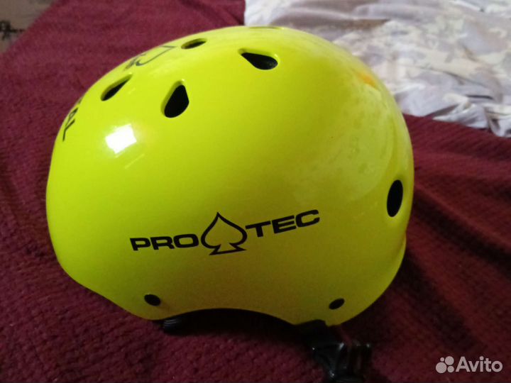 Шлем Protec полностью новый использовал 1 раз