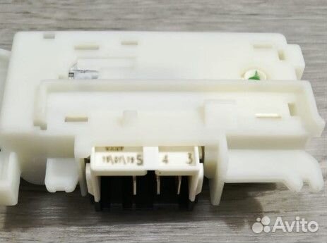 Замок люка убл Bitron/Elbi сма indesit Вирпул 3кон