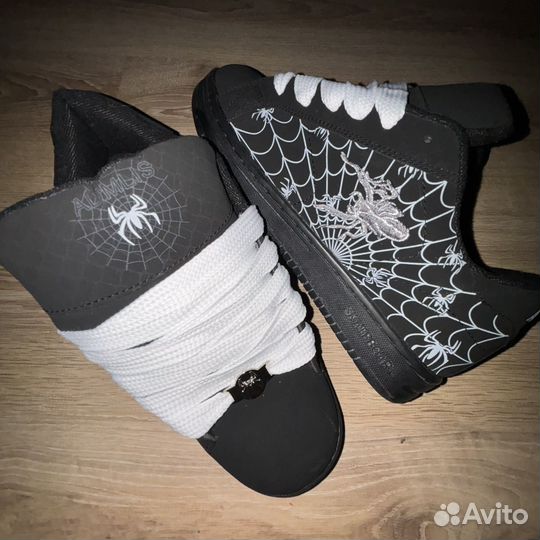 Дутыши Dc shoes osiris globe etnies dvs