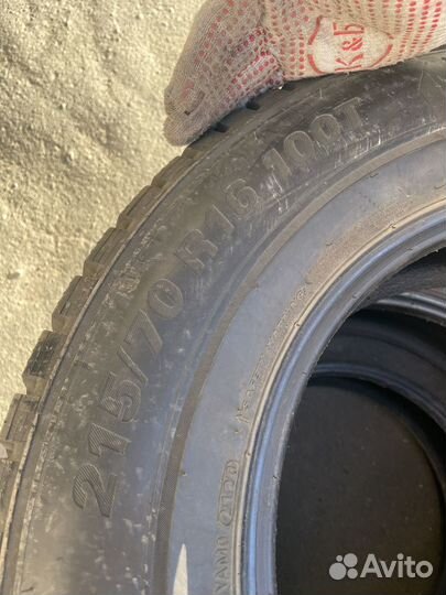 Kumho WinterCraft SUV Ice WS31 215/70 R16