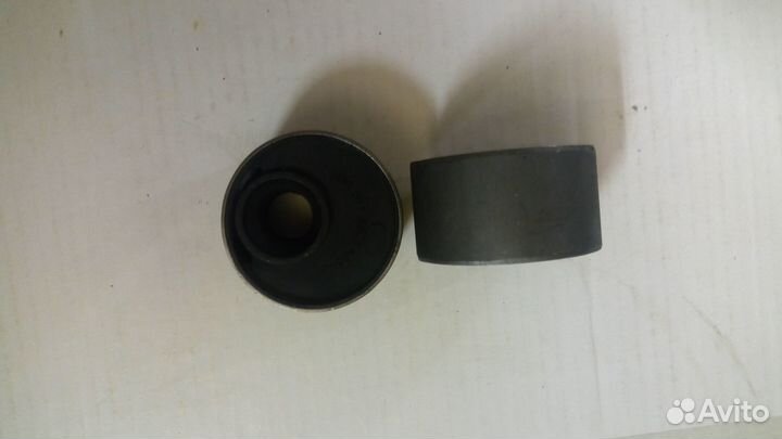 Сайлентблоки BMW E30 E36 M3 пер. рычагов комплект