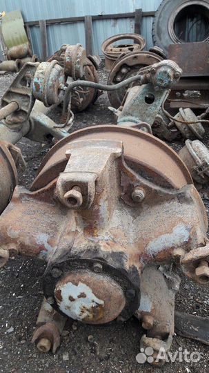 Оси на полуприцер