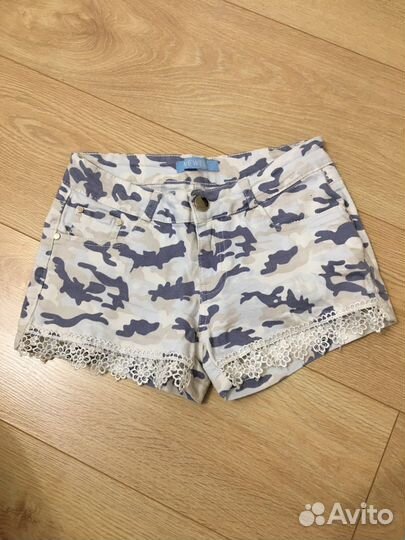 Шорты женские