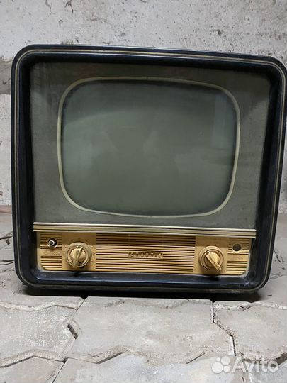 Телевизор