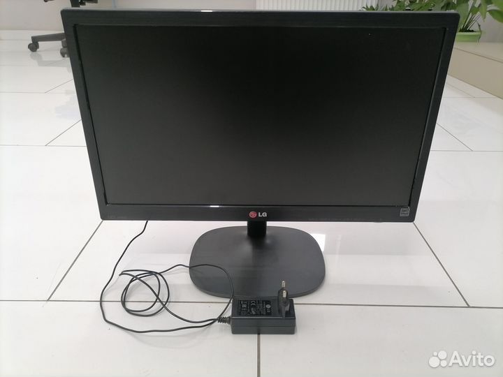 Монитор LG 20M35A-B