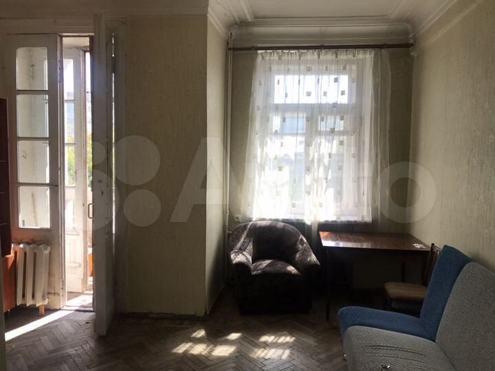 Комната 17 м² в 5-к., 4/7 эт.