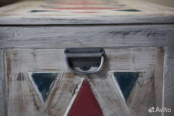 Сундук деревянный в стиле шебби шик