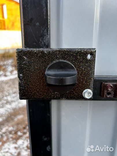 Вскрыть замок авто сейф гараж офис квартира Замена