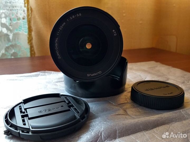 Объектив Olympus 11-22 mm f/2.8-3.5