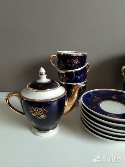 Сервиз Калинка, Довбыш