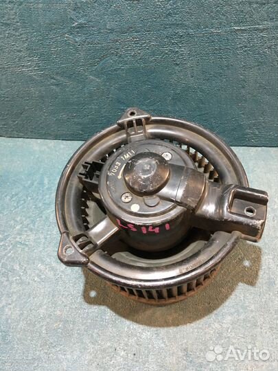 Мотор печки Toyota Crown 1940007033 GS140