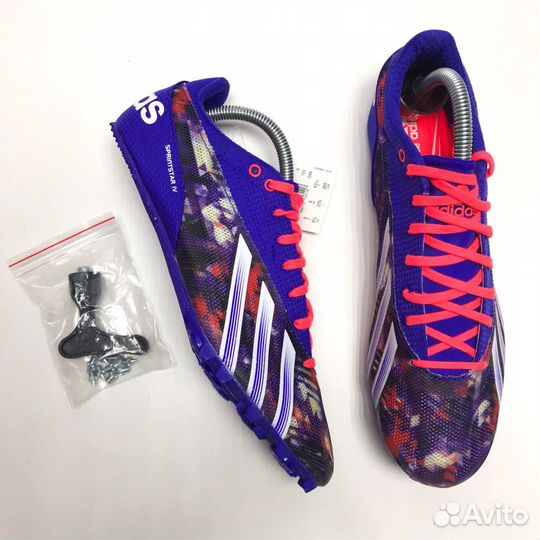 Новые беговые легкоатлетические шиповки Adidas