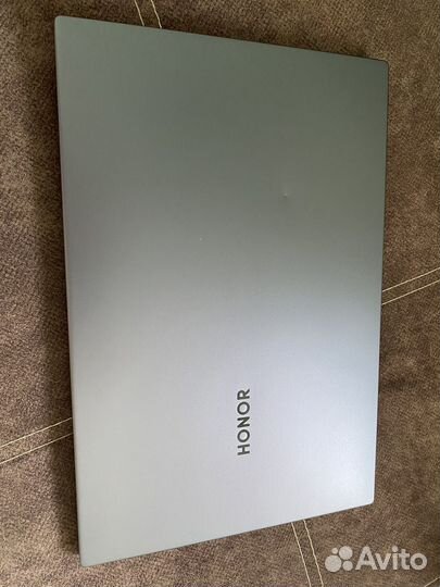 Honor MagicBook X 14