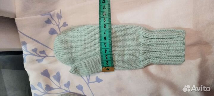 Зимний комплект б/у (шапка, снуд и варежки)