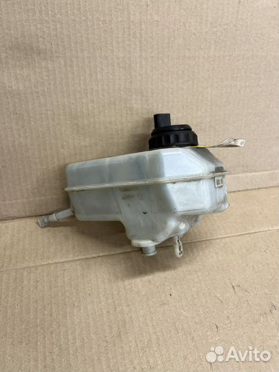 Бачок тормозной жидкости АКПП Фольцваген Тигуан 1