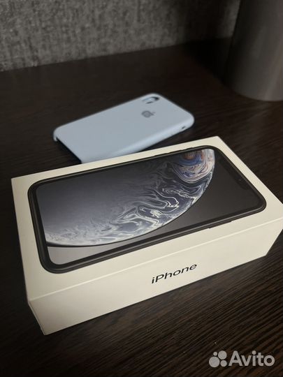 iPhone Xr, 64 ГБ