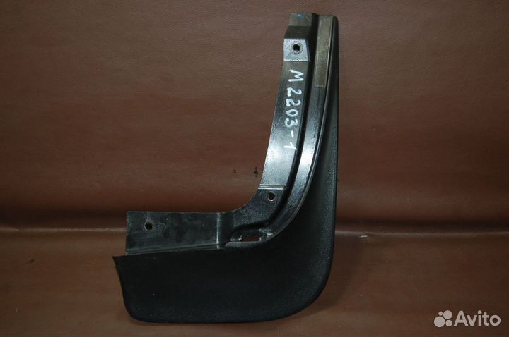 Брызговик задний правый - Skoda Rapid (2013-20гг.)