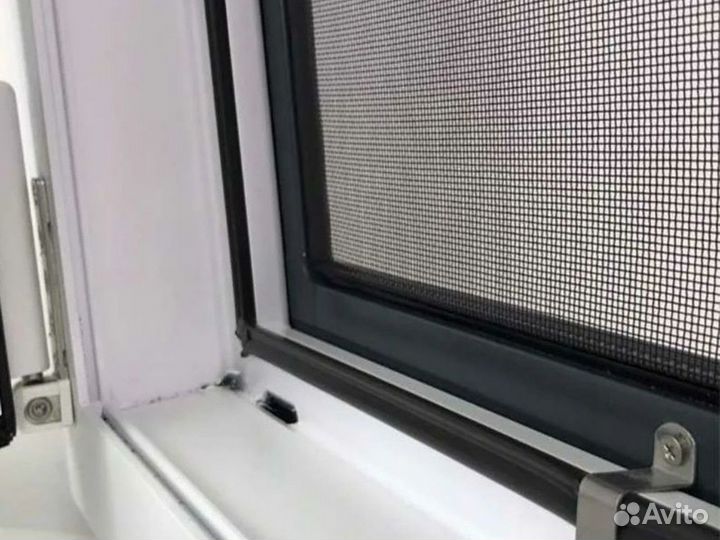 Москитные сетки на пластиковые окна