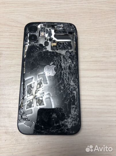 iPhone 12, 64 ГБ