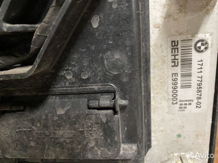 Кассета радиаторов в сборе BMW E60 17117795878