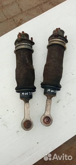 Амортизатор кабины передний Scania R 2006