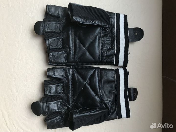 Перчатки для фитнесса